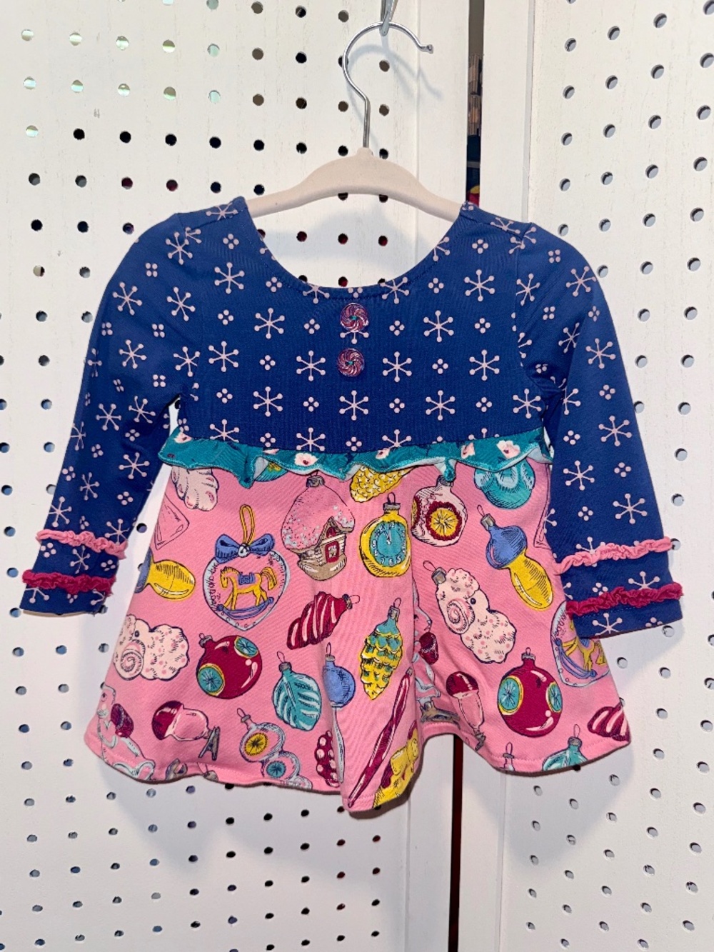 Wildflowers Clothing Christmas/Holiday Ornament Dress (Size 6M)